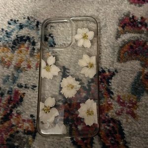 Pressed flower phone case with gold details iPhone 14 Pro Max